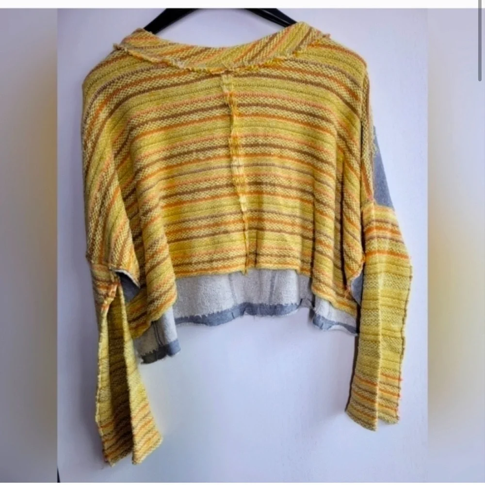 Free People Catalina Pullover. Size Small. - Picture 3 of 4